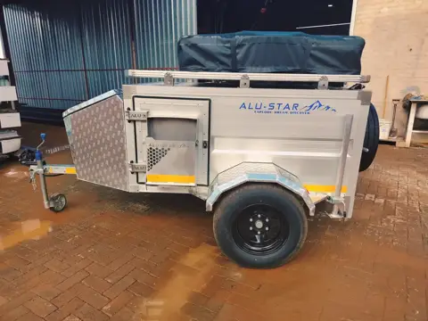 Alu-X Camper: Packed up and ready to tow