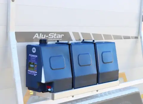 55L water tank with holder