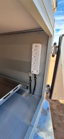 12V Harris-to-car power lead