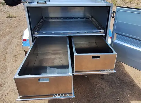 Ranger: Drawers open