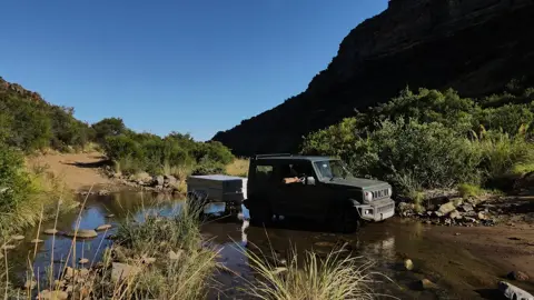 Alu-X Utility: River crossing